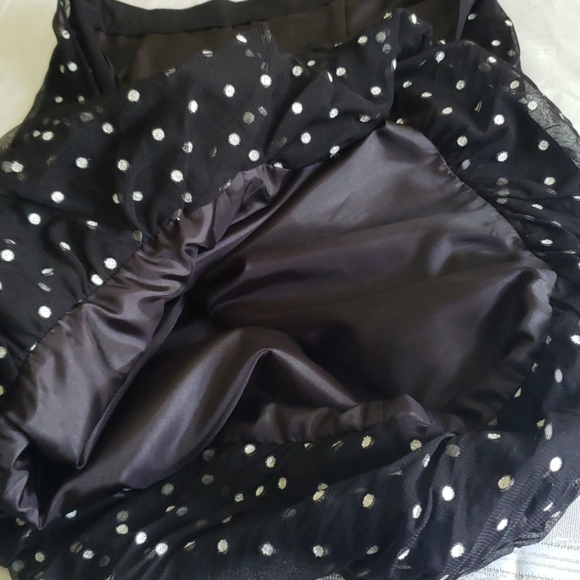 St.John NEW Balloon Skirt Mesh Top Women's BLACK & WHITE NWT - Picture 6 of 15